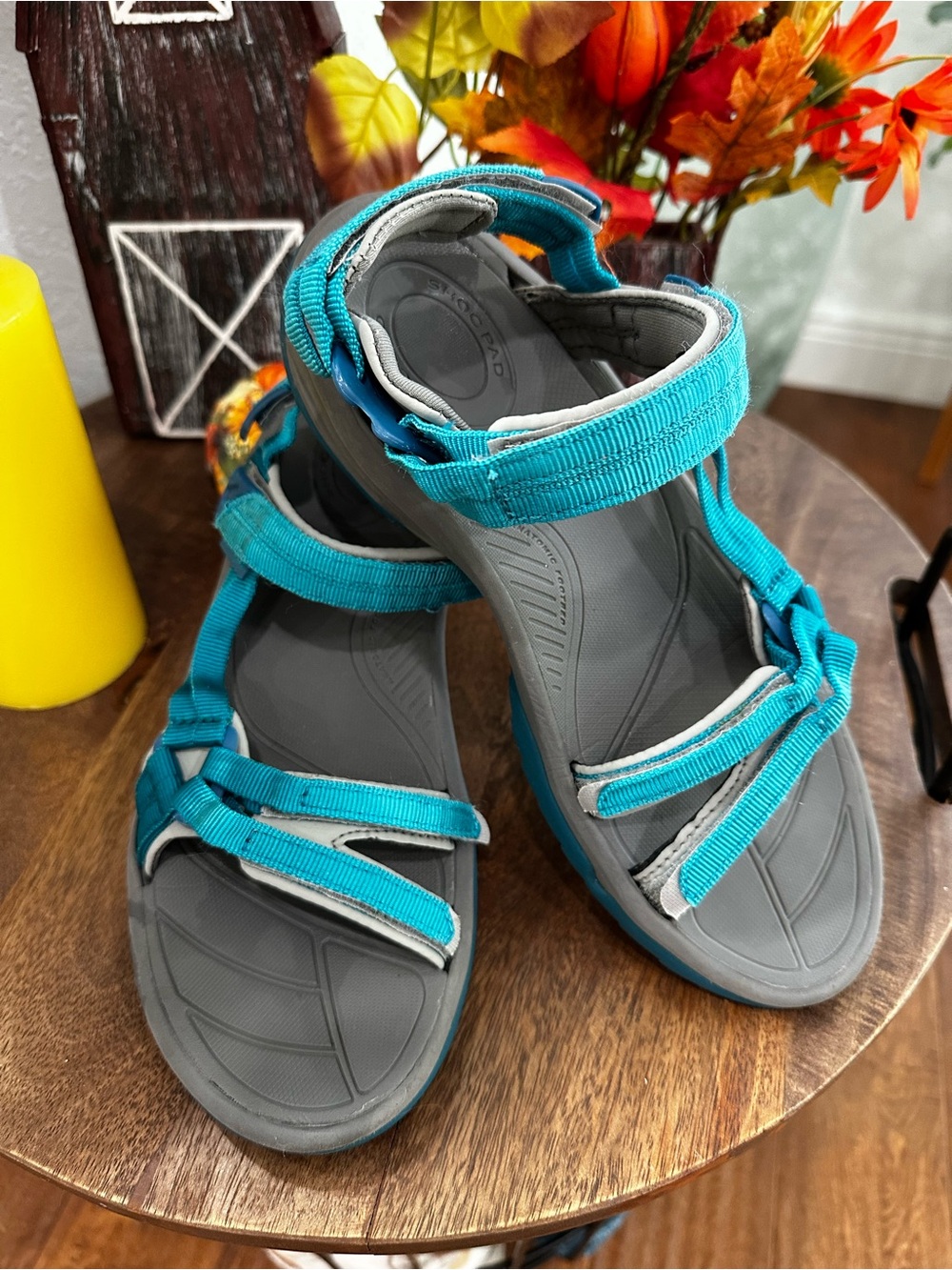 Women Terra Fi Lite Teal/Gray Adjustable Strap Sandals -  Sz 10